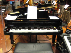 MO Steinway grand piano, MCO